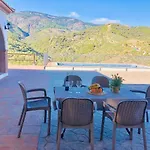 Casa Rural Moreno *